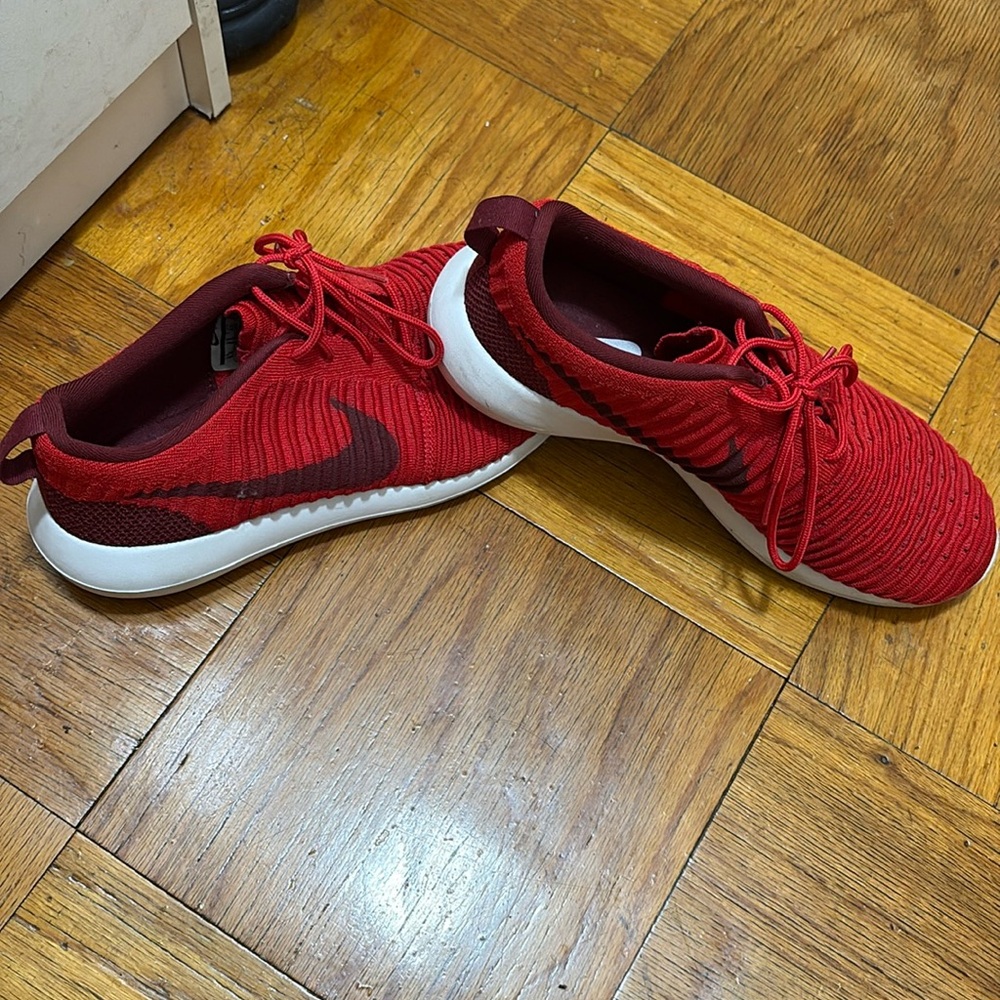 Man nike sneakers